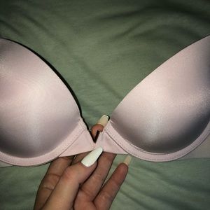 Victoria Secret bra 32B
